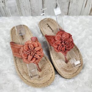 Easy Spirit Dreamjoy Floral Leather Thong Sandals Size 6